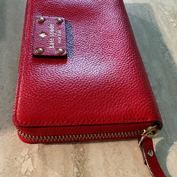 Kate Spade Red Zip Around Leather Wallet - Picture 4 of 15